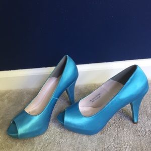 Blue bridesmaid shoes